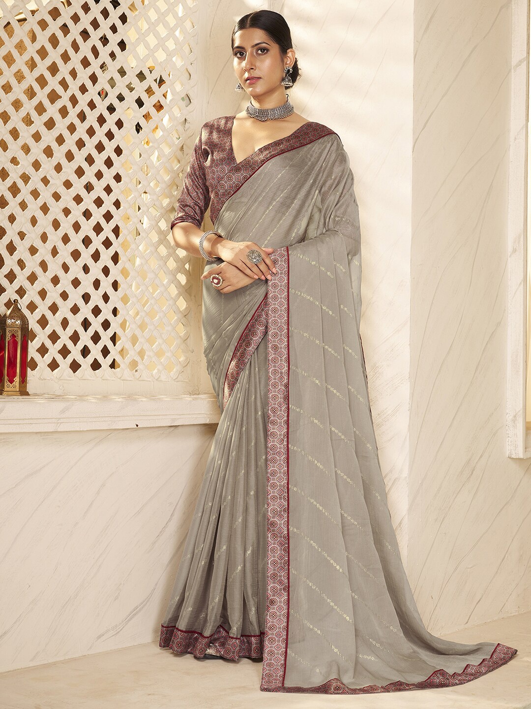 

Anouk Striped Pure Chiffon Saree, Grey