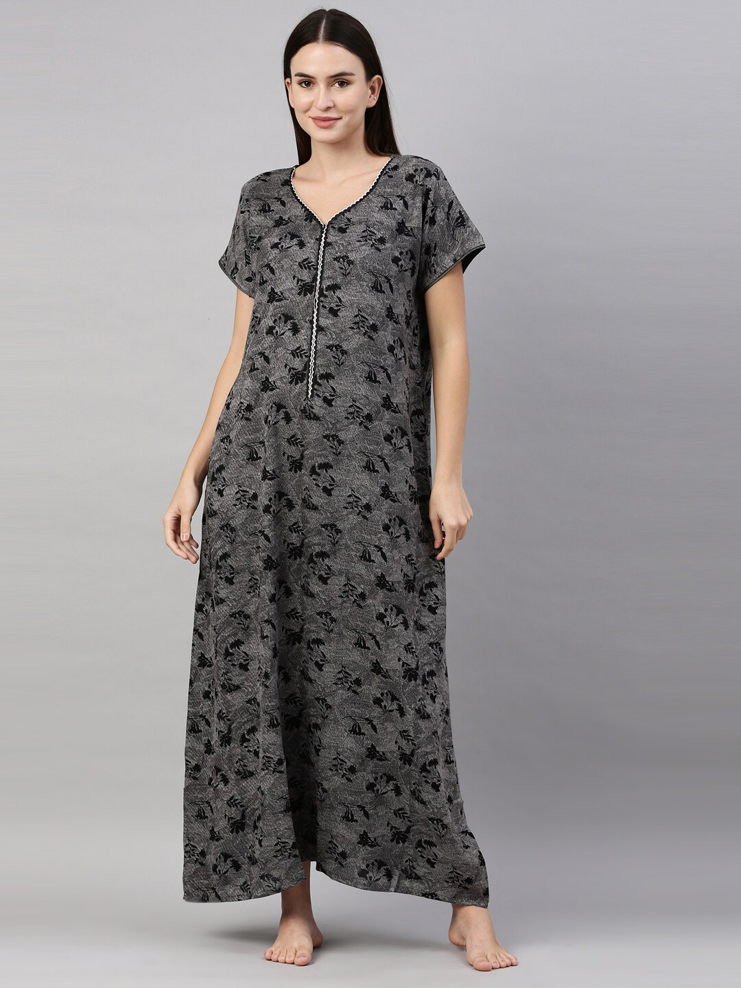

GOLDSTROMS Floral Printed Maxi Nightdress, Black