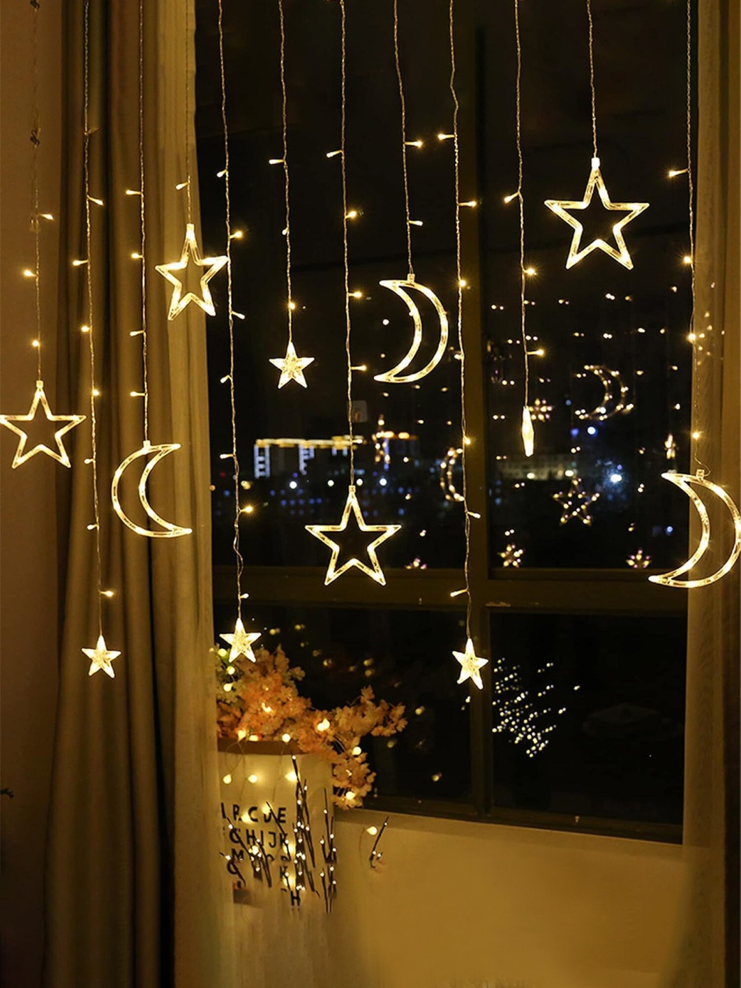 

The Purple Tree White Star Shaped String Lights