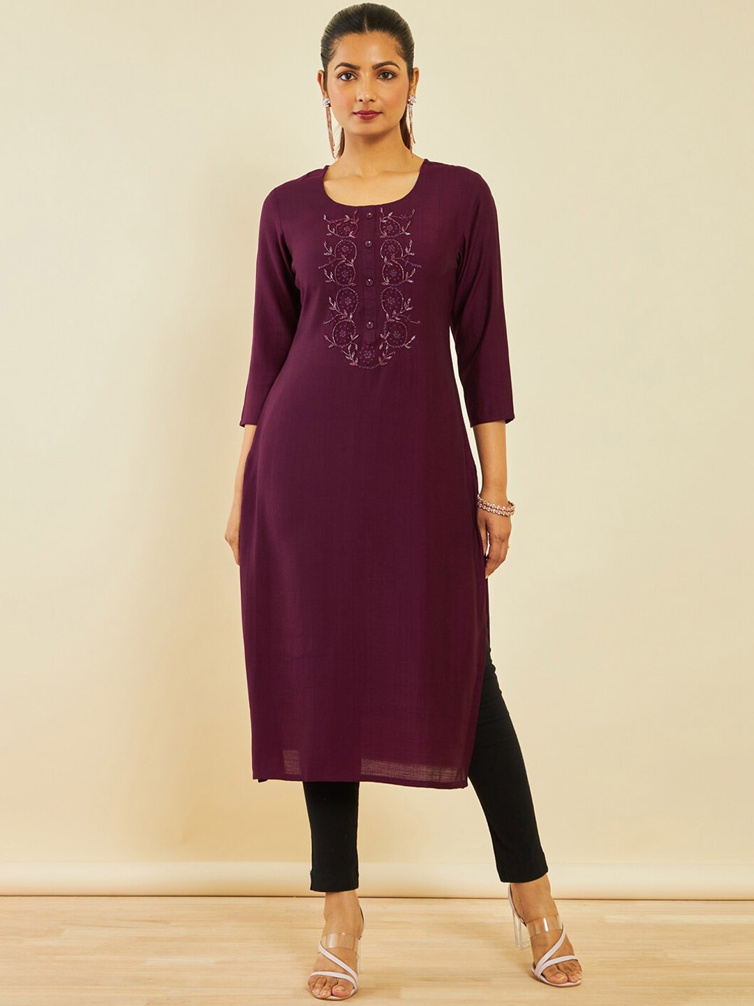 

Soch Floral Embroidered Embellished Straight Kurta, Maroon