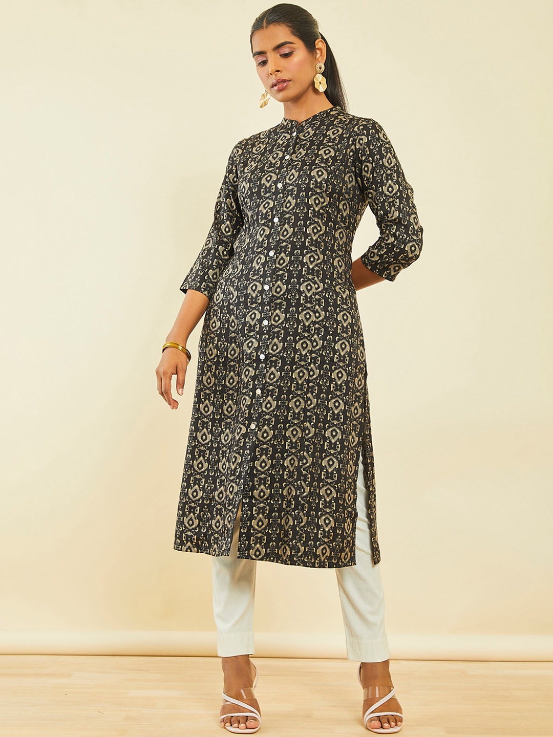 

Soch Ethnic Motis Printed Band Collar Regular Kurta, Black