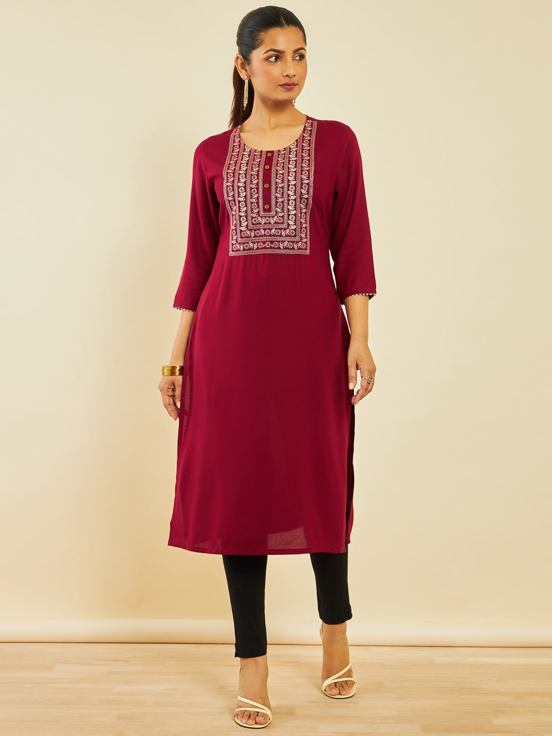 

Soch Floral Embroidered Straight Kurta, Maroon