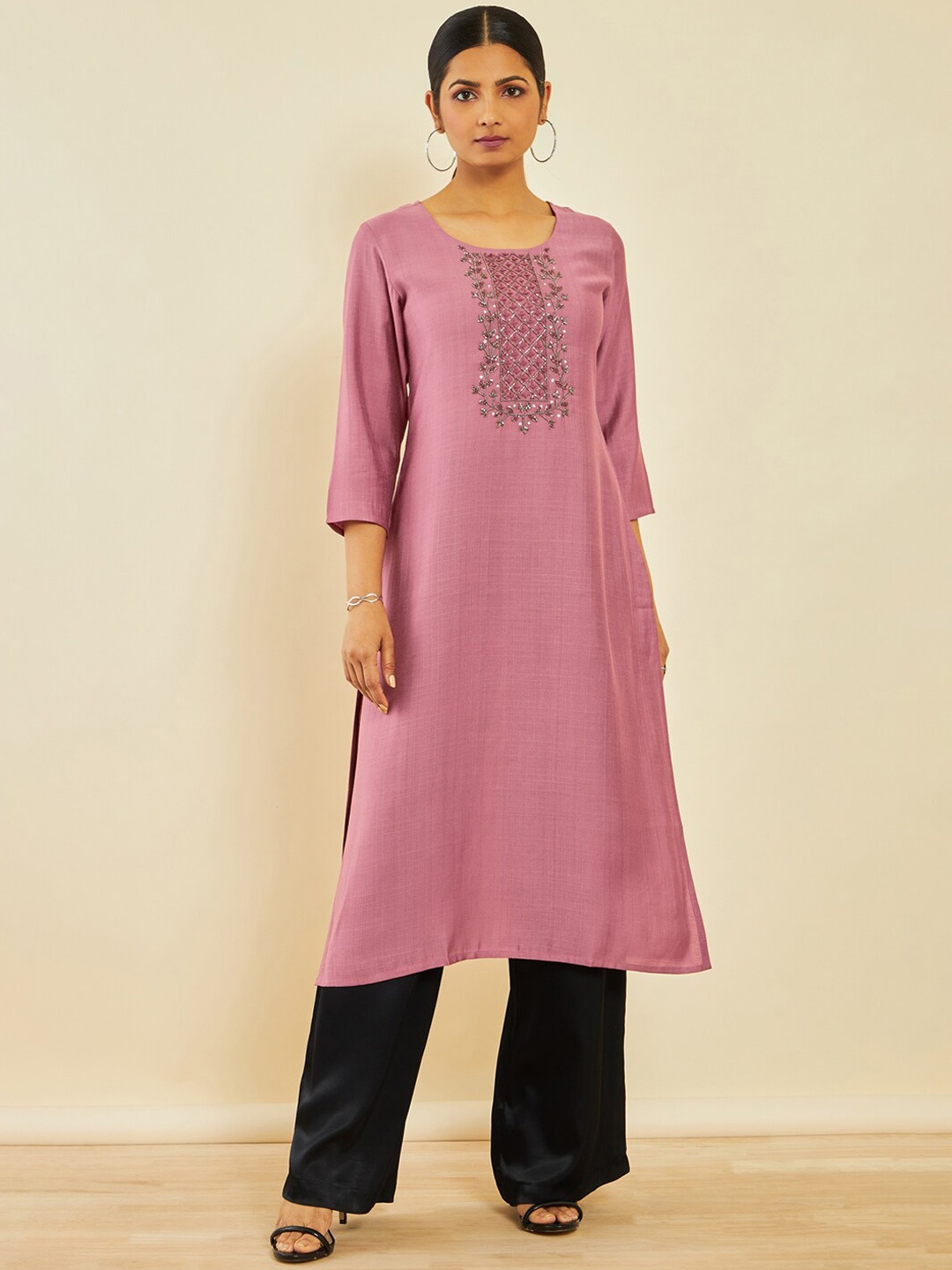 

Soch Floral Yoke Design Sequinned Straight Kurta, Pink