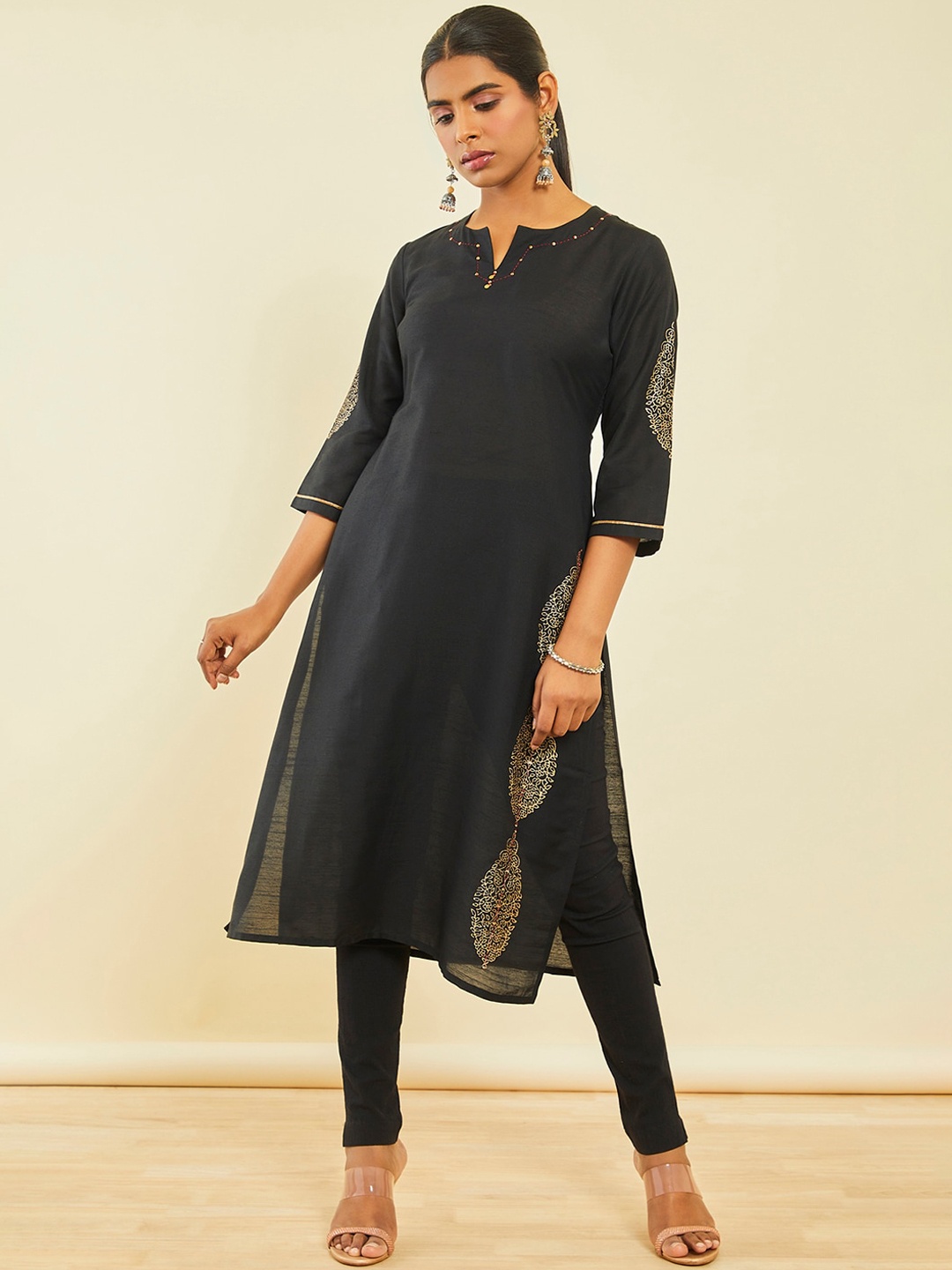 

Soch Ethnic Motifs Printed Sequined Straight Silk Kurta, Black