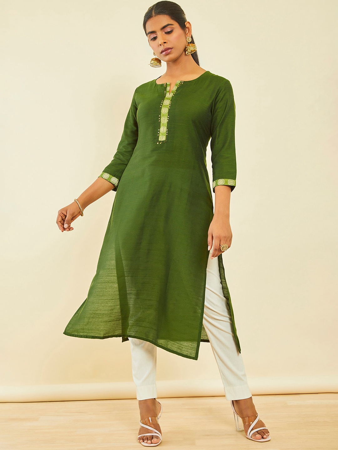 

Soch Sequinned Silk Straight Regular Kurta, Green