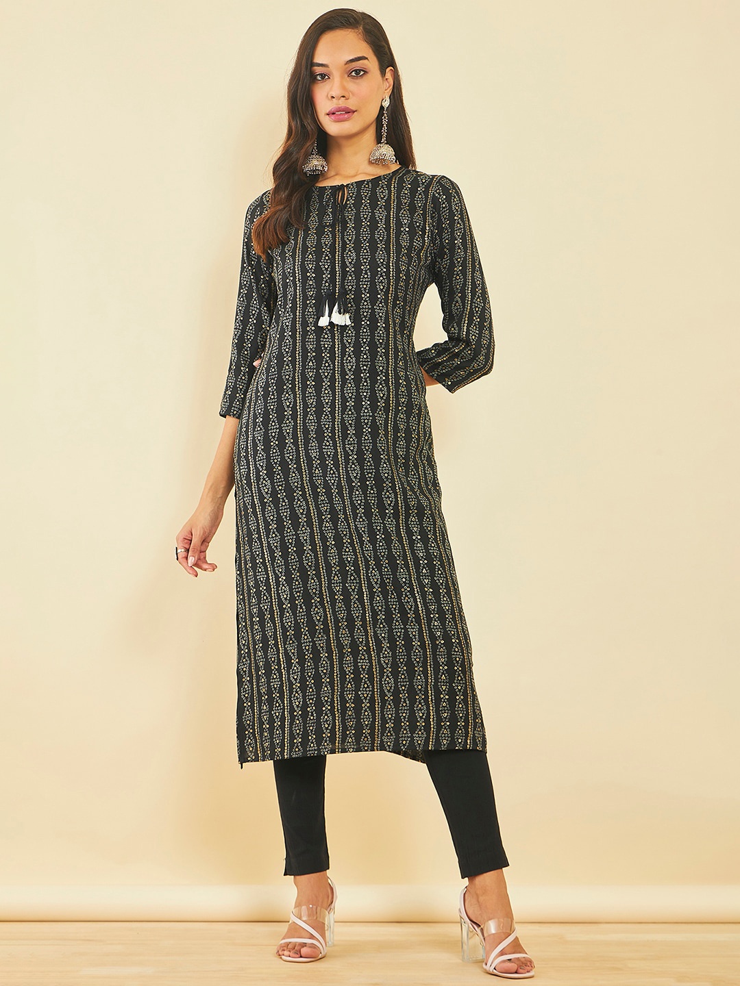 

Soch Bandhani Printed Tie-Up Neck Kurta, Black
