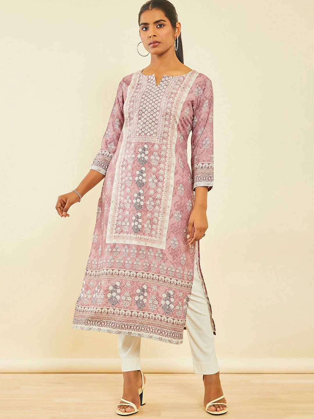 

Soch Floral Printed Sequinned Straight Modal Kurta, Pink