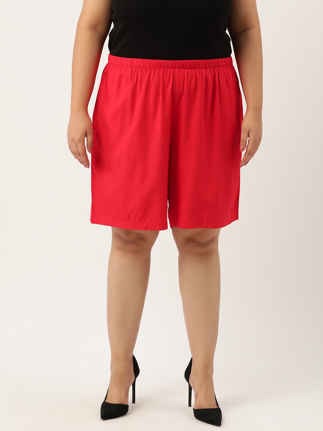 

theRebelinme Plus Size High-Rise Shorts, Red