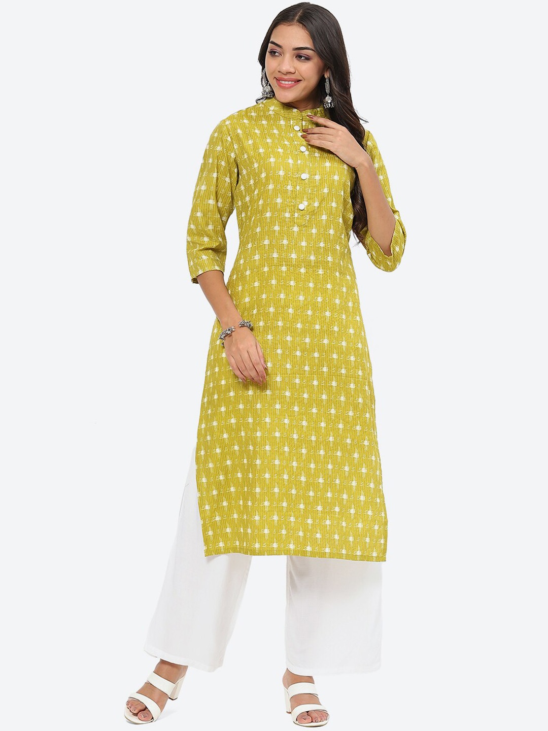 

Kurti's by Menka Ikkat Woven Design Mandarin Collar Straight Cotton Kurta, Green