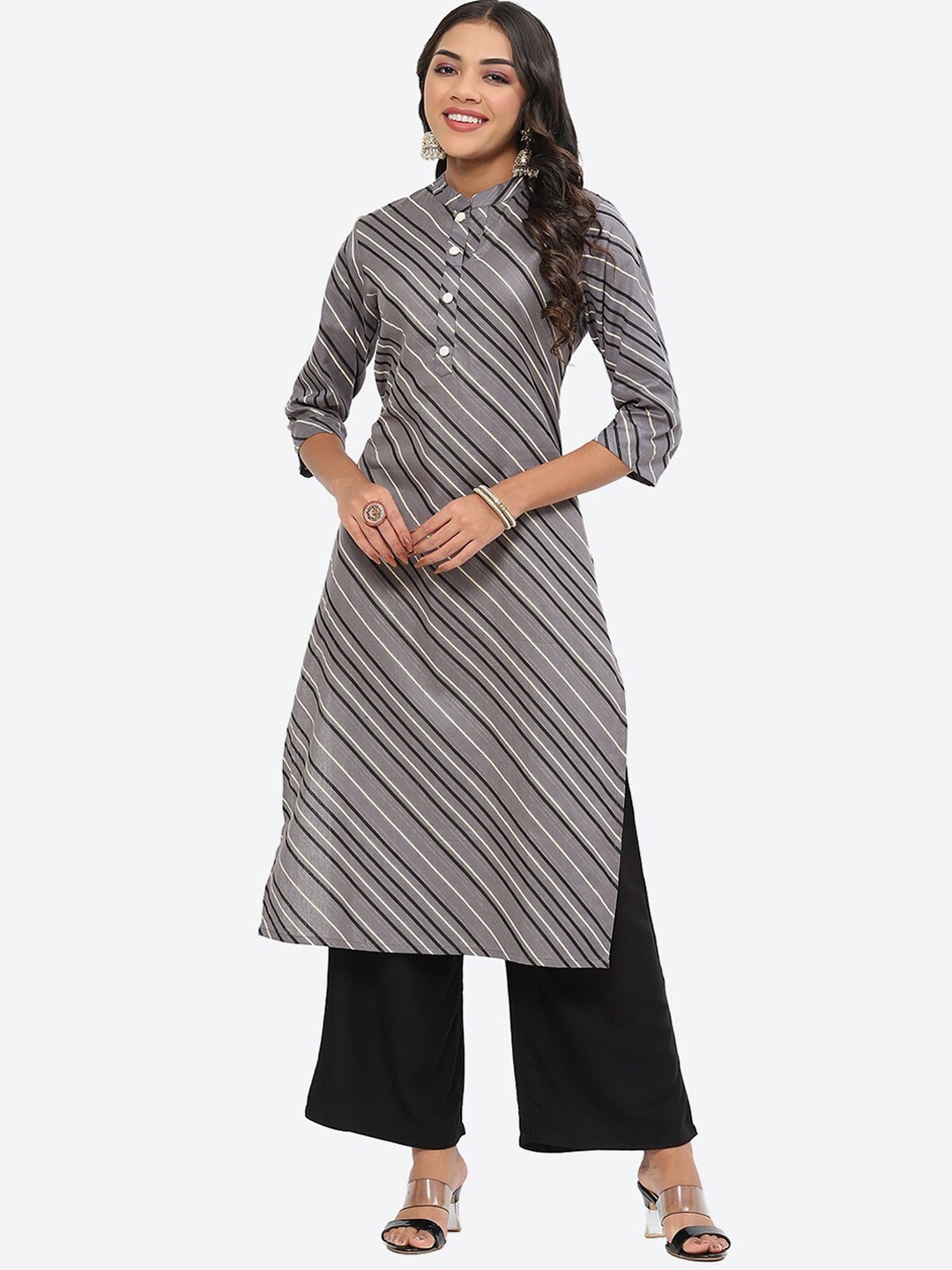 

Kurti's by Menka Striped Mandarin Collar Straight Cotton Kurta, Grey