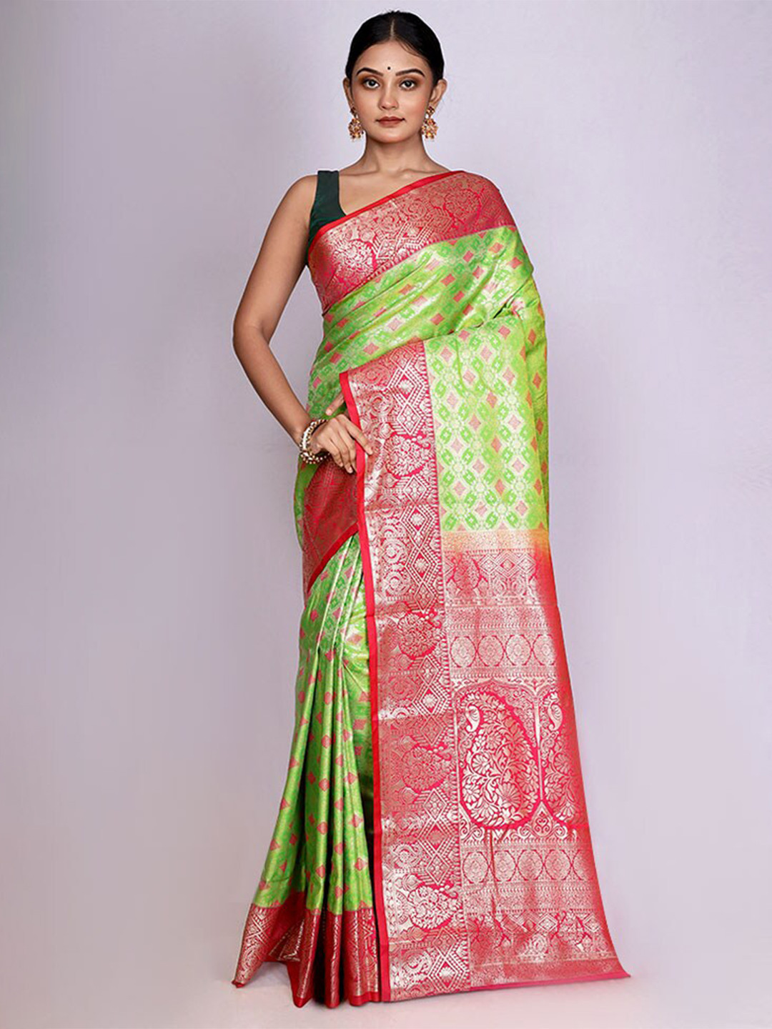 

AllSilks Geometric Woven Design Zari Kanjeevaram Saree, Green