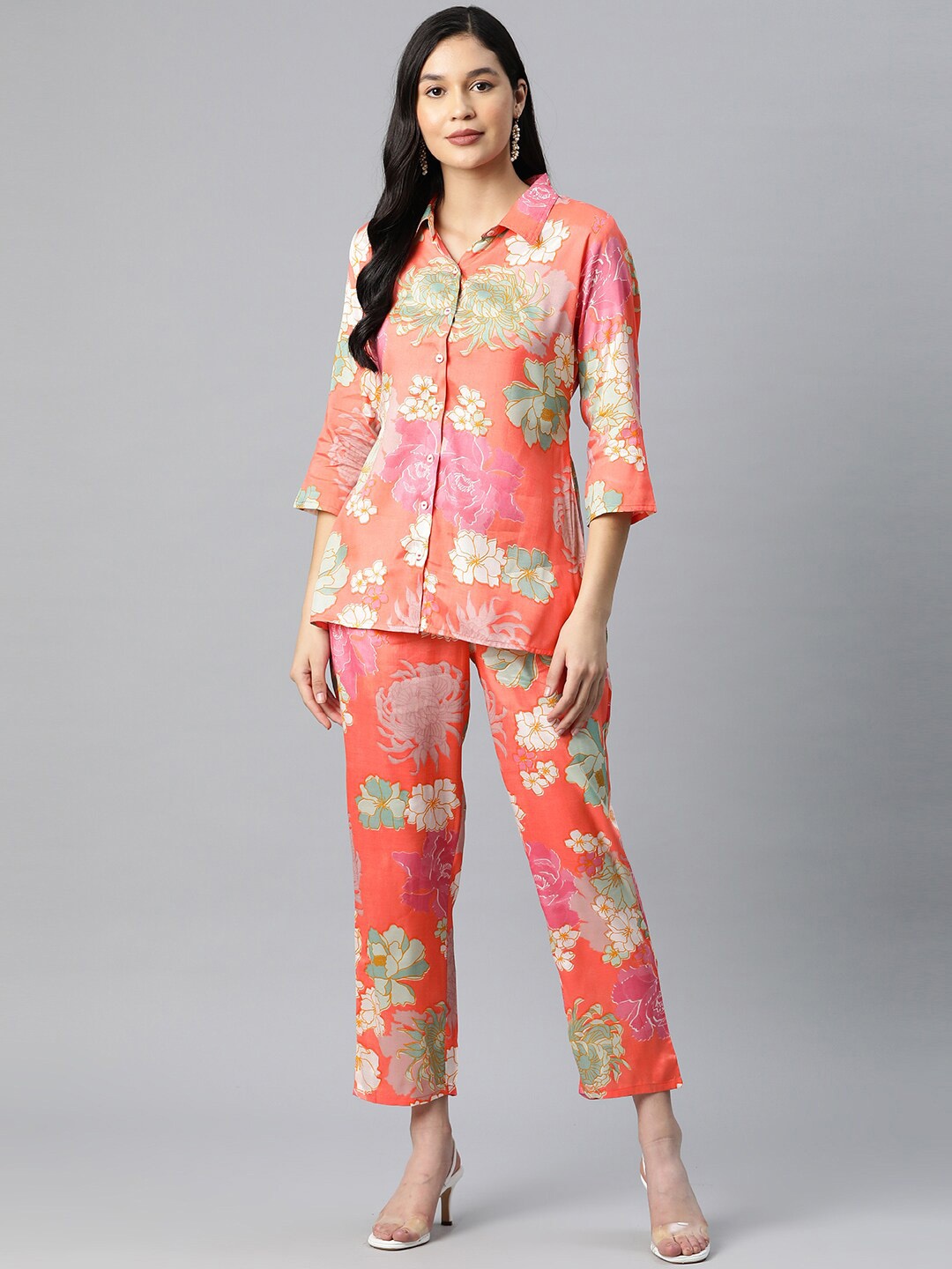 

Ishin Floral Printed Shirt With Trousers, Peach