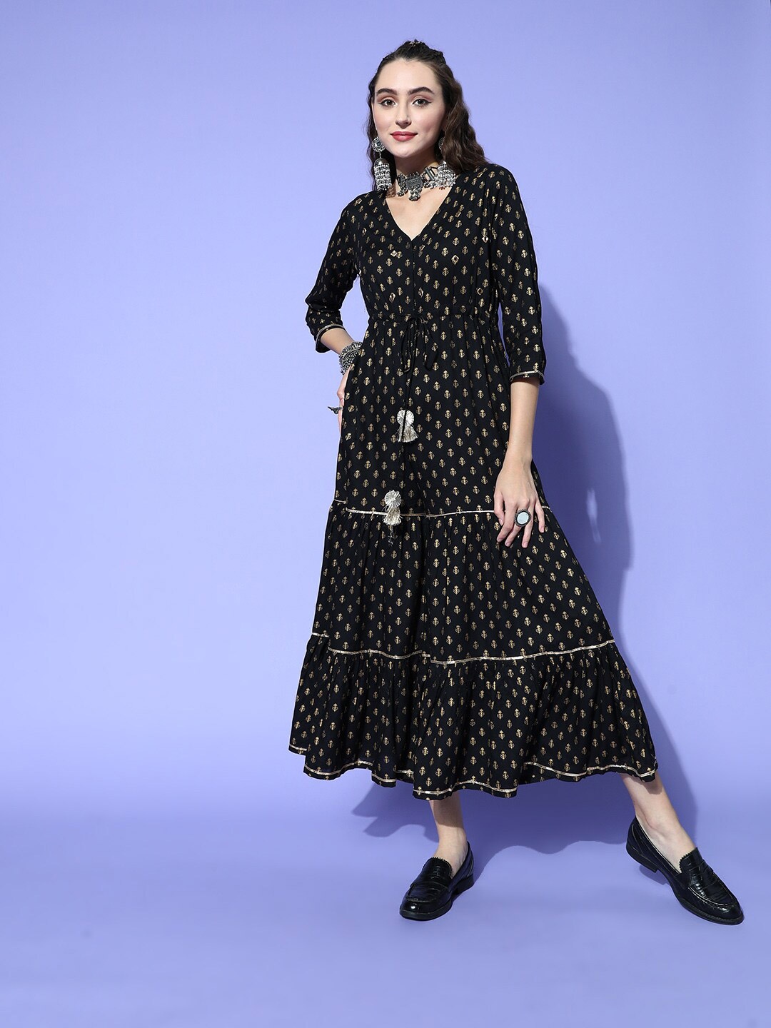 

Ishin Ethnic Motifs Printed V-Neck Jumpsuit, Black