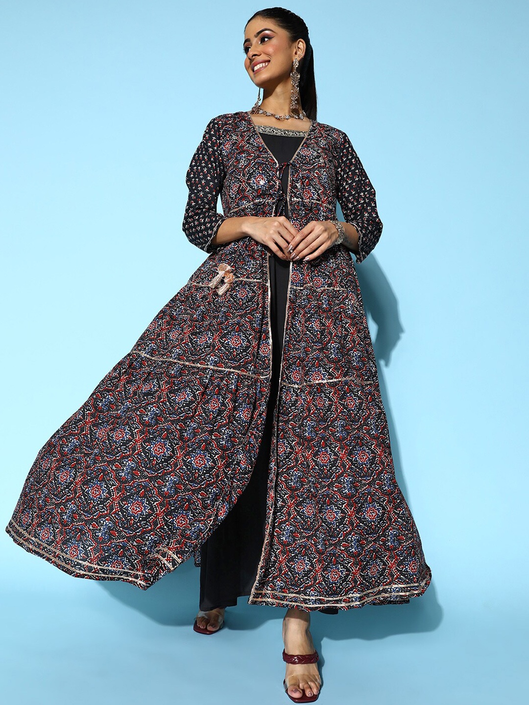 

Ishin Ethnic Motifs Printed Tiered Fit & Flare Ethnic Dress With Jacket, Black