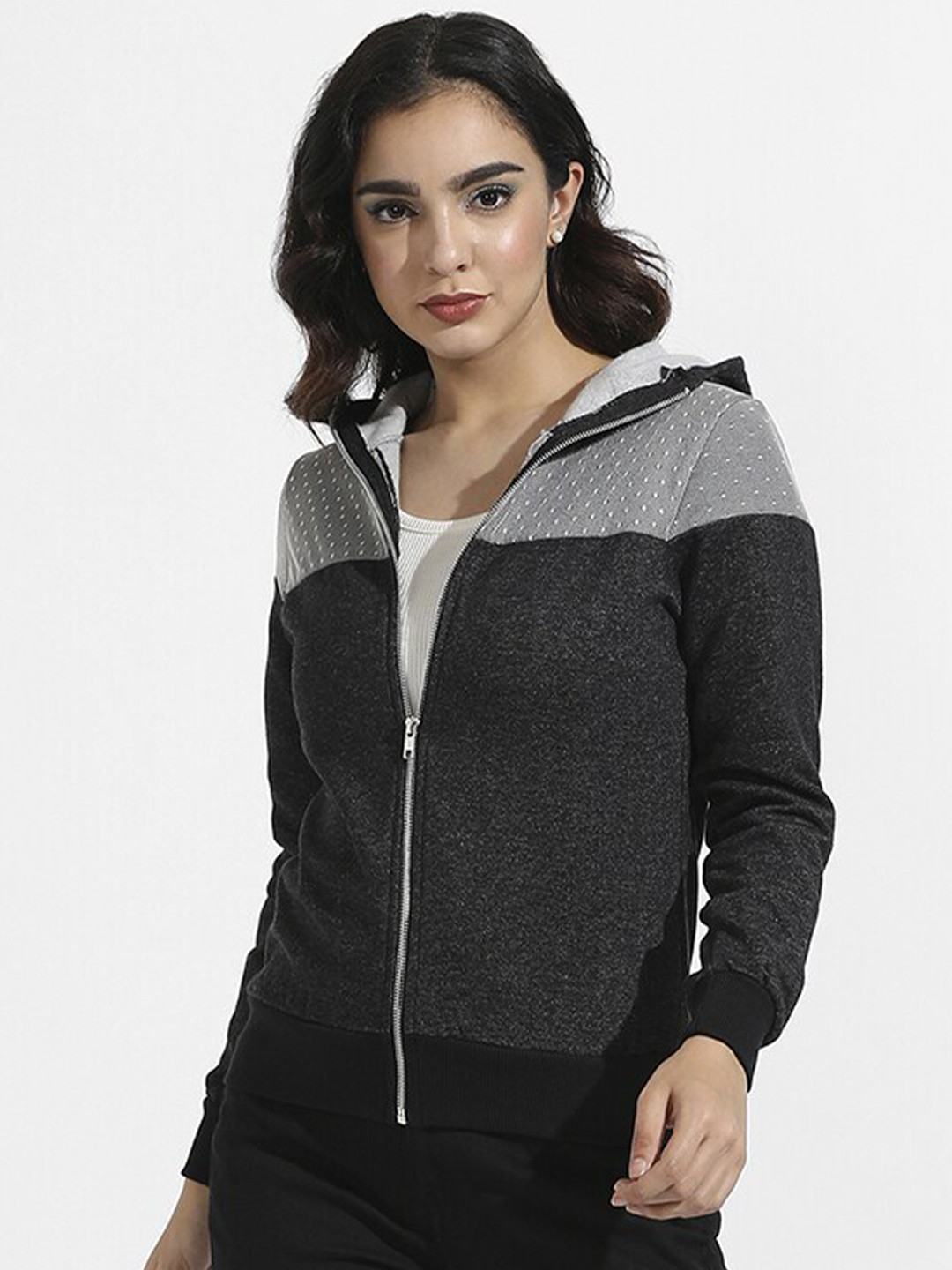 

Campus Sutra Colourblocked Hooded Cotton Sweatshirt, Grey