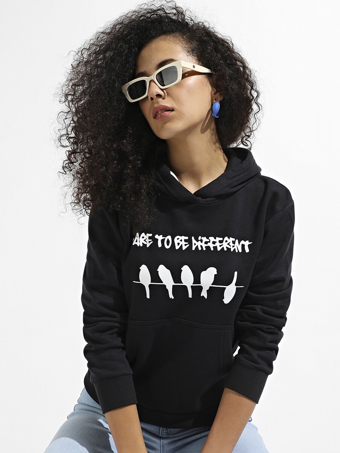 

Campus Sutra Typography Printed Hooded Pullover, Black