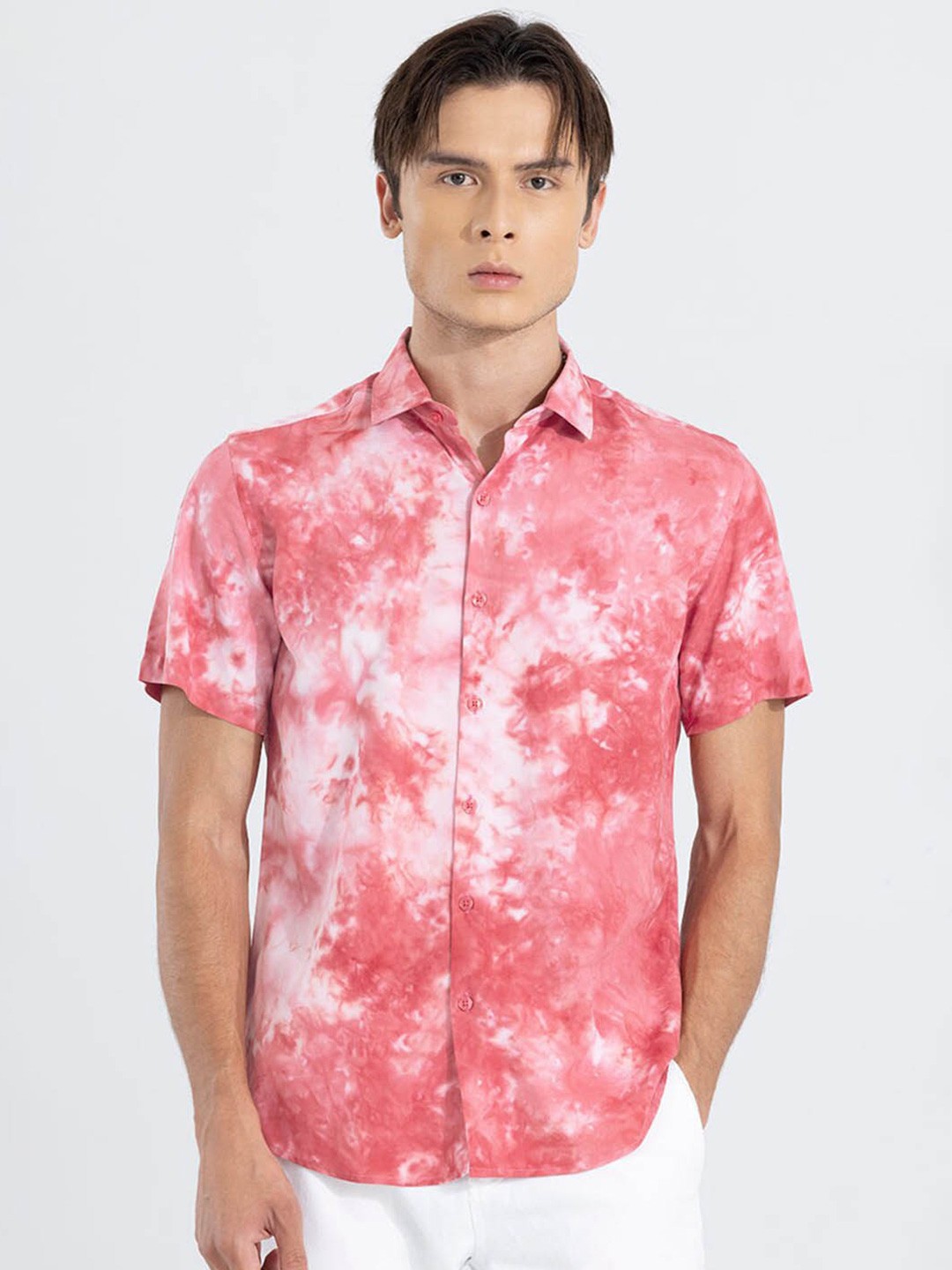 

Snitch Abstract Printed Spread Collar Casual Shirt, Red
