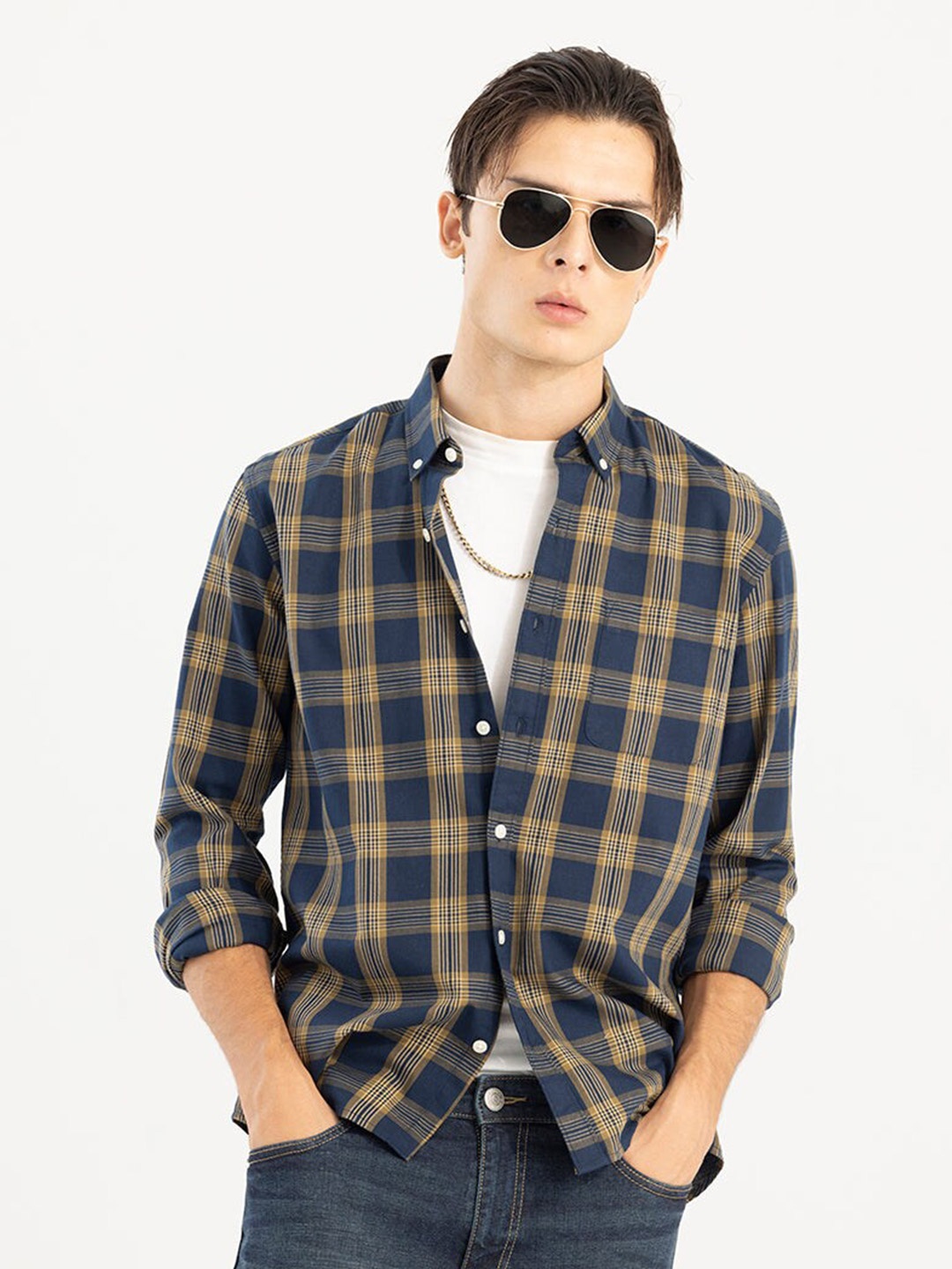 

Snitch Checked Buttoned-Down Collar Cotton Casual Shirt, Navy blue