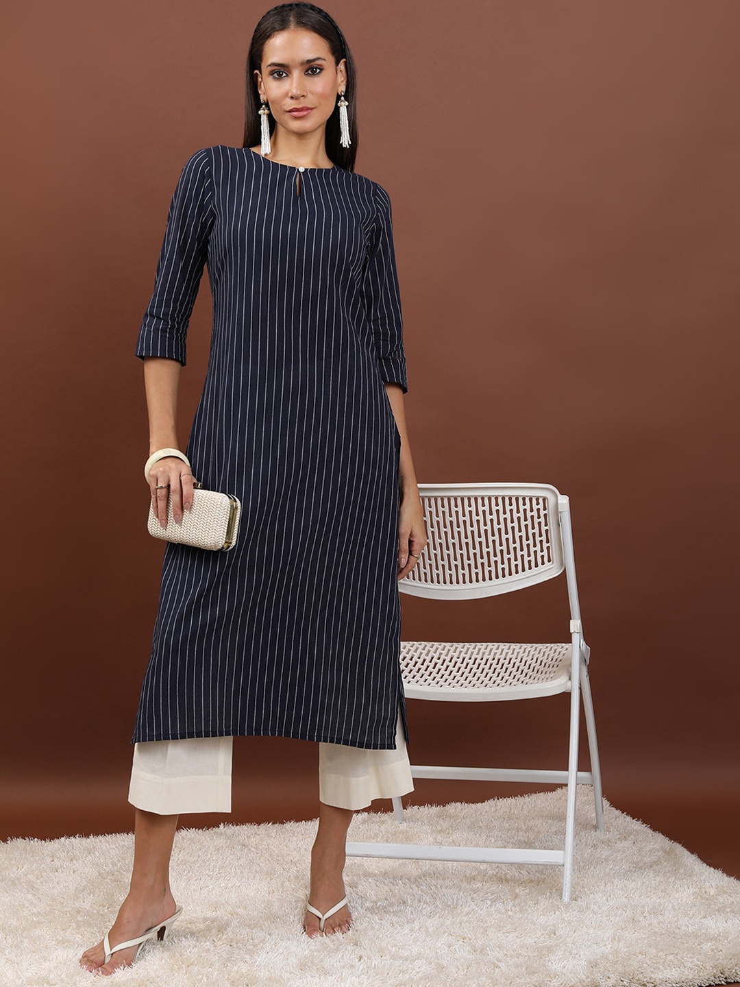 Vishudh Striped Keyhole Neck Cotton Kurta, Navy blue