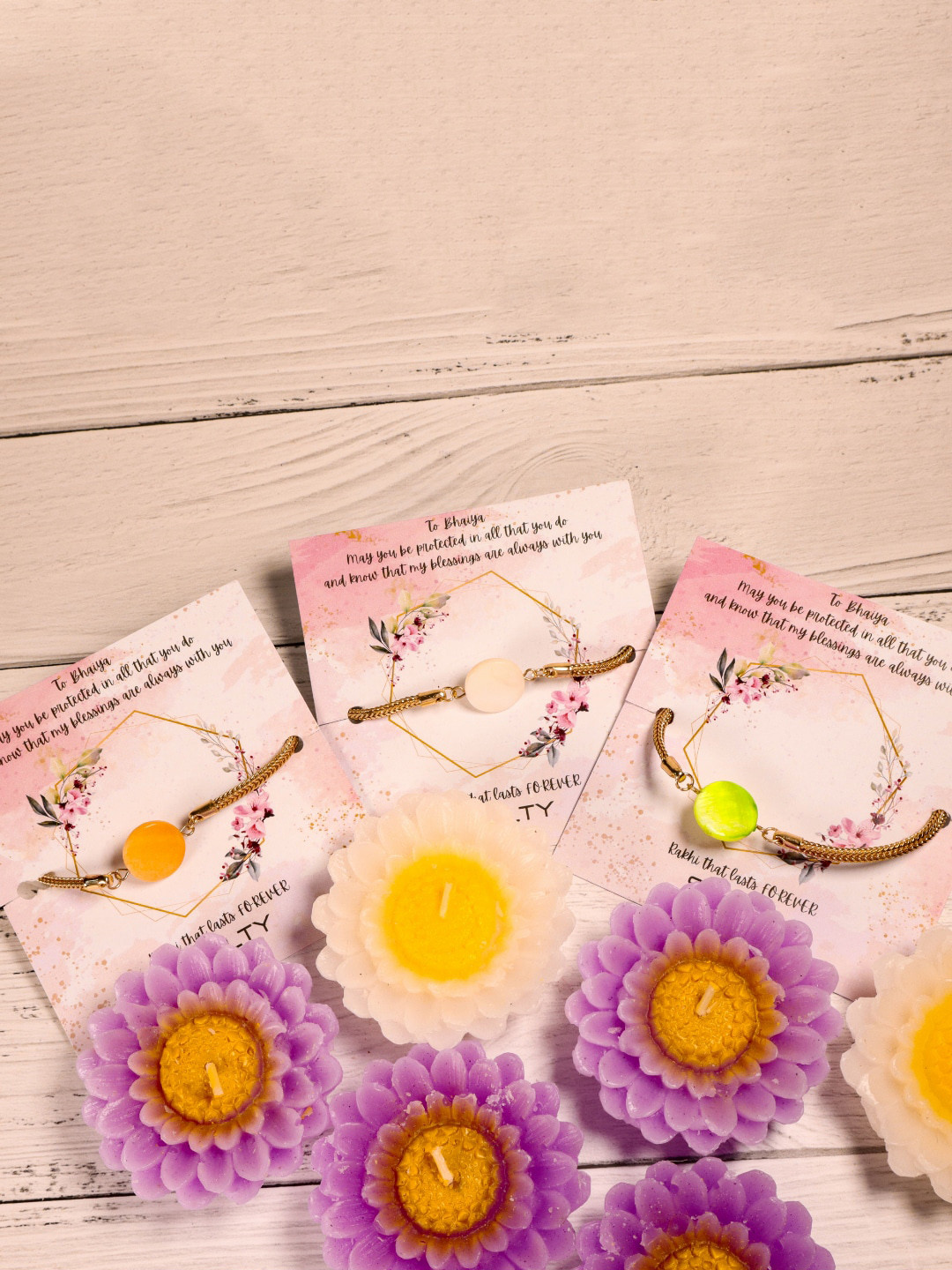 

SALTY Men Set of 3 Mis-Match Colour Rakhi, Gold