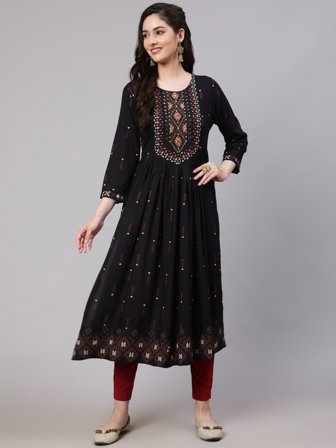 

SAABHI Ethnic Motifs Printed Beads & Stones Casual Anarkali Kurta, Black