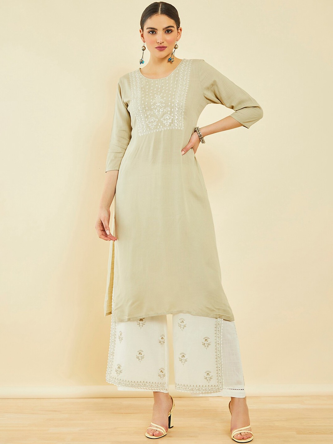 

Soch Ethnic Motifs Yoke Design Regular Thread Work Kurta With Palazzos, Green