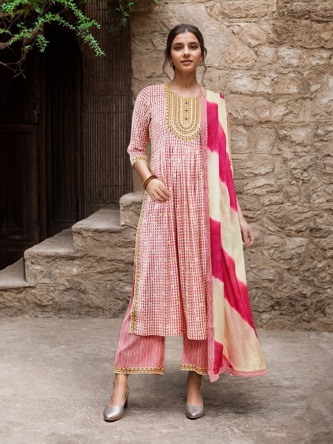 

Soch Ethnic Motifs Printed Thread Work Detailed A-Line Kurta & Trousers With Dupatta, Off white