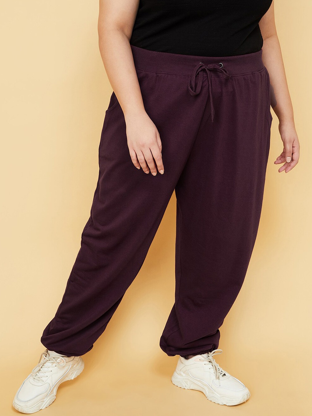 

max Women Mid-Rise Drawcord Joggers, Purple