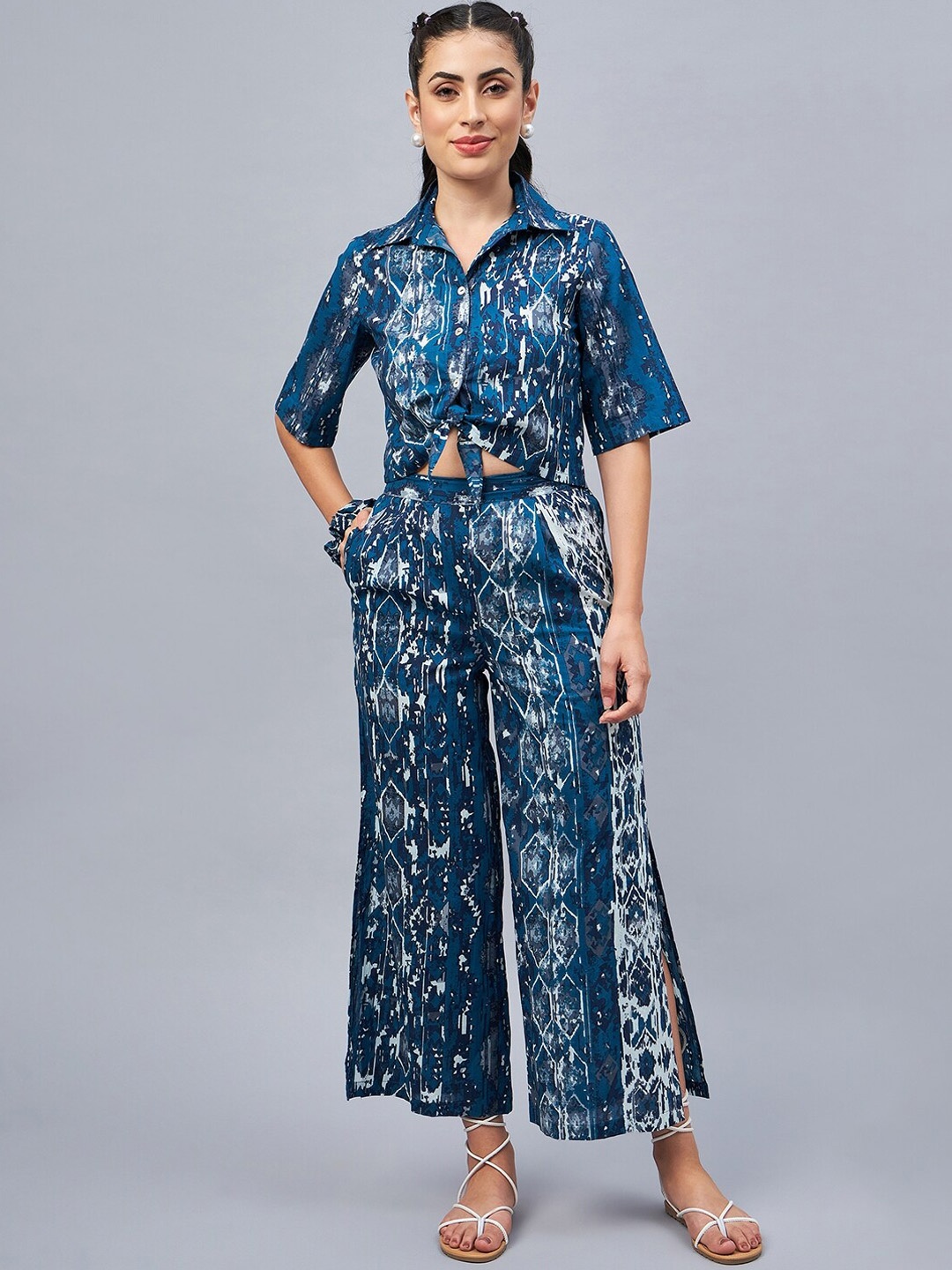 

WineRed Abstract Printed Front Knot Pure Cotton Crop Shirt With Flared Pant, Blue