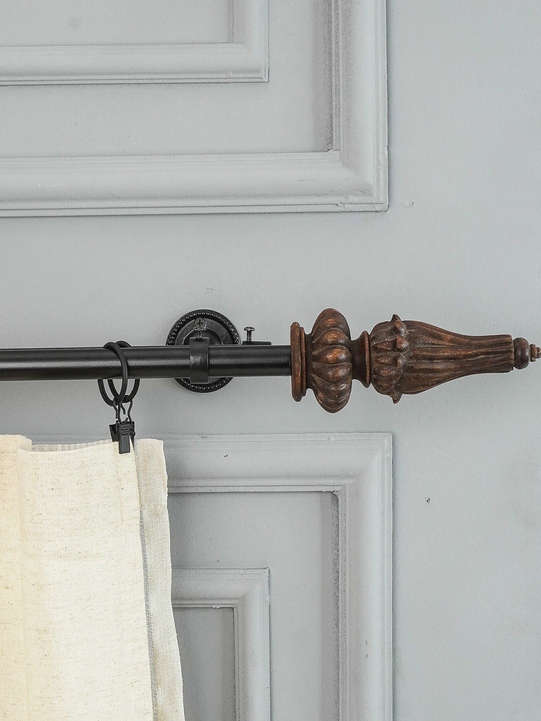 

The Decor Mart Black Iron Curtain Rods With Brackets