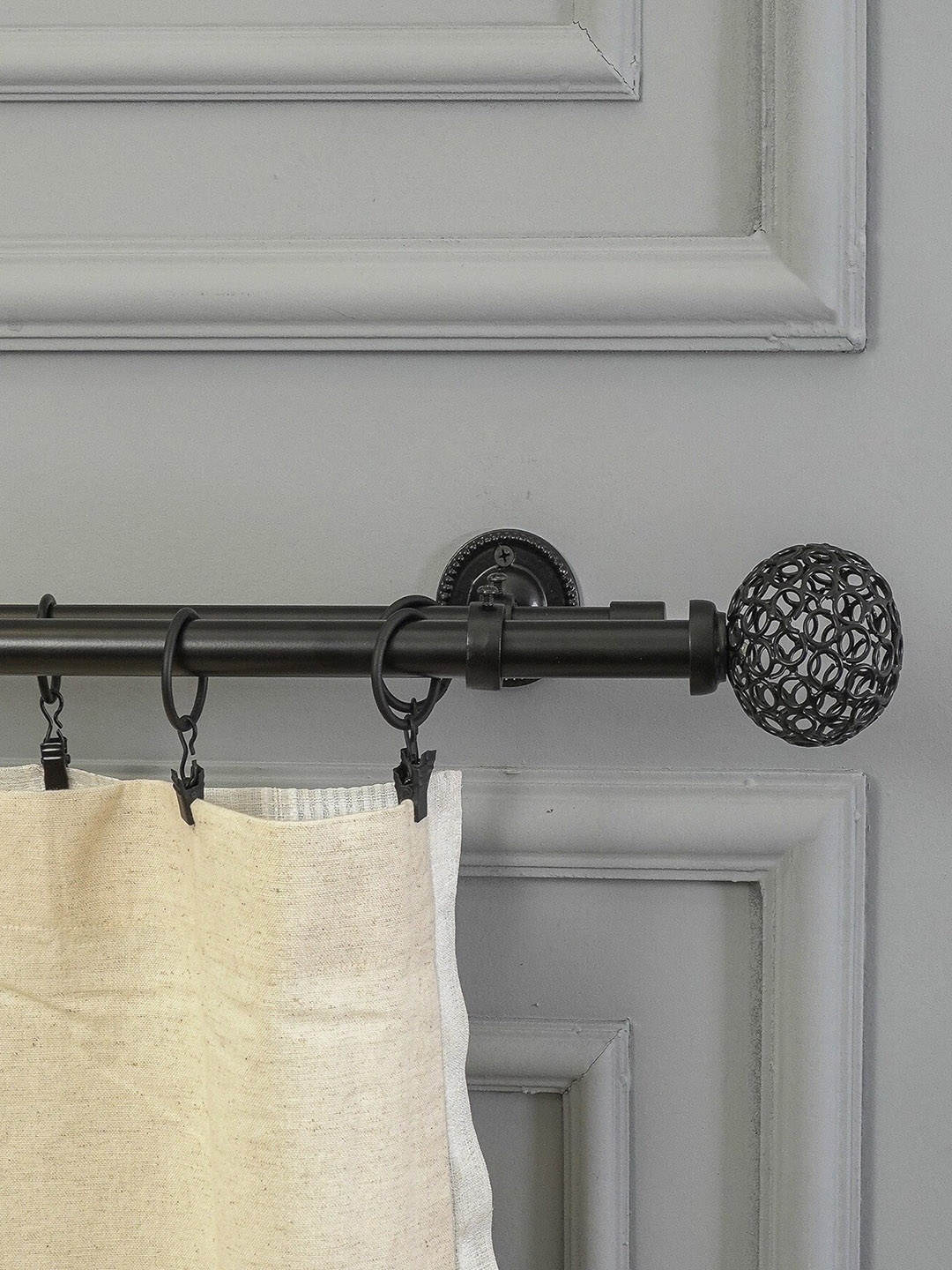 

The Decor Mart Black Iron Curtain Rods With Brackets