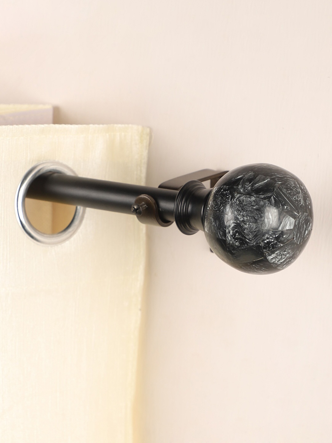

The Decor Mart Black Iron Curtain Rods With Brackets
