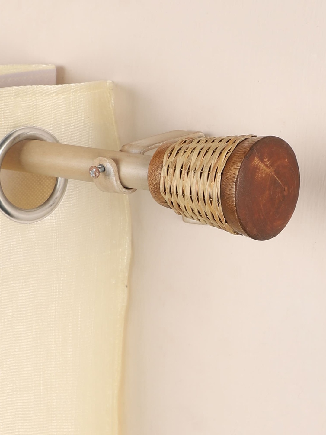 

The Decor Mart Beige Extendable Curtain Rods With Brackets and Wooden Finial