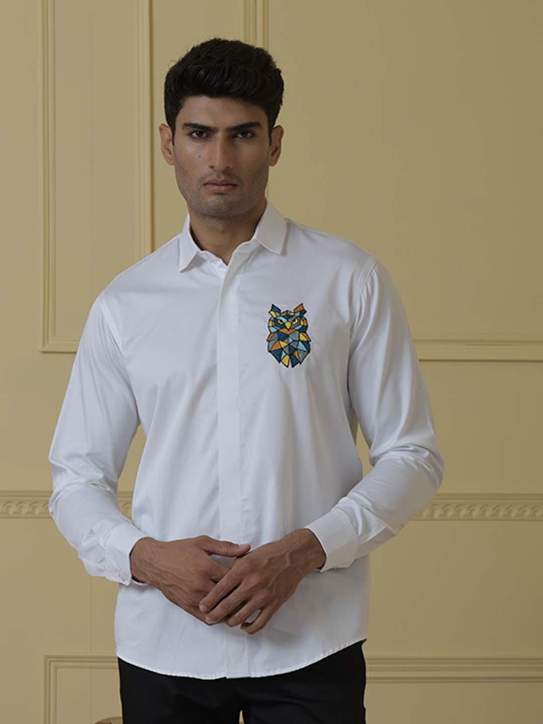 

HILO DESIGN Comfort Cotton Embroidered Detail Casual Shirt, White