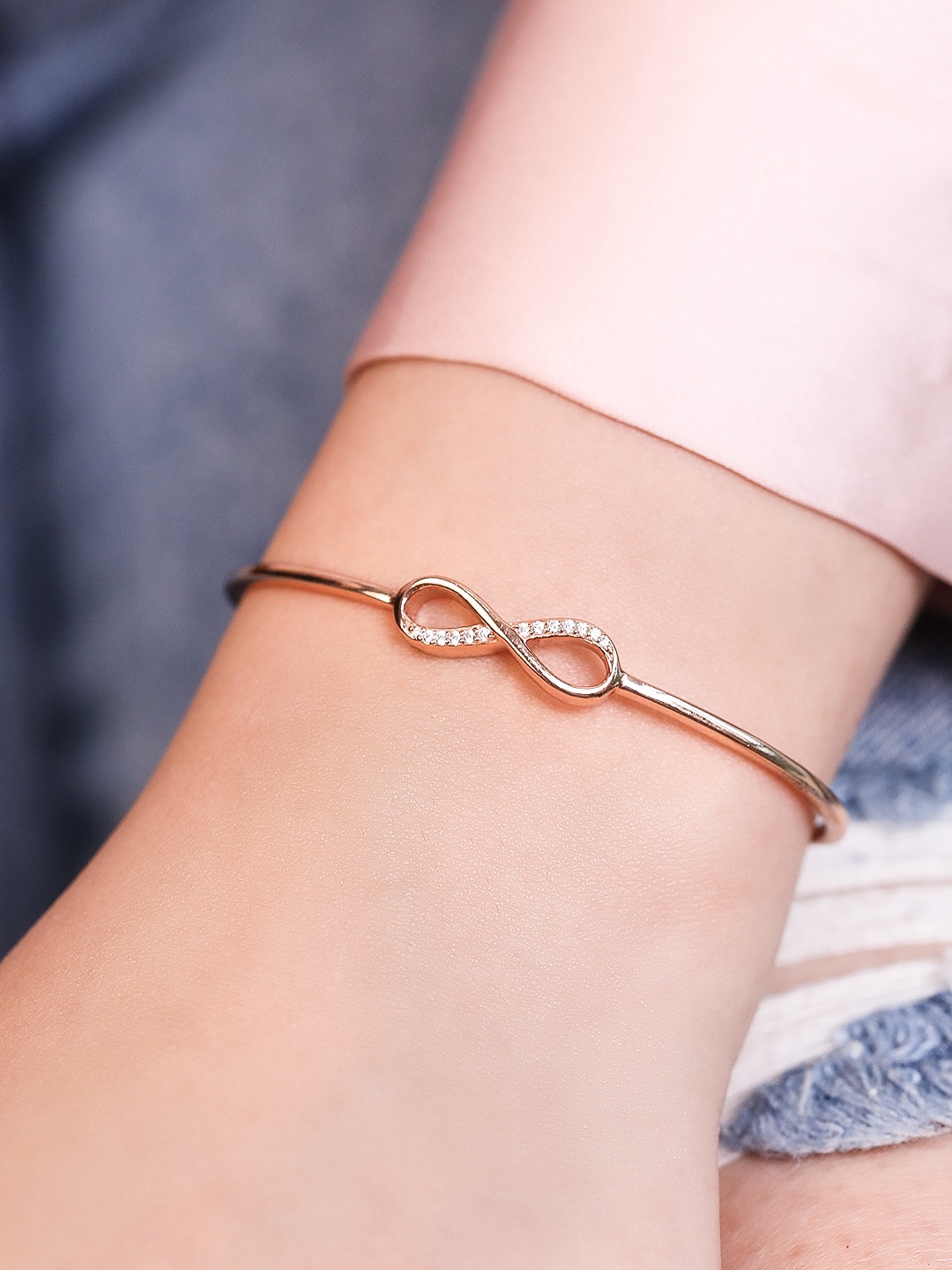 

Zavya Women 925 Pure Sterling Silver CZ-Studded Rose Gold-Plated Bangle Style Bracelet