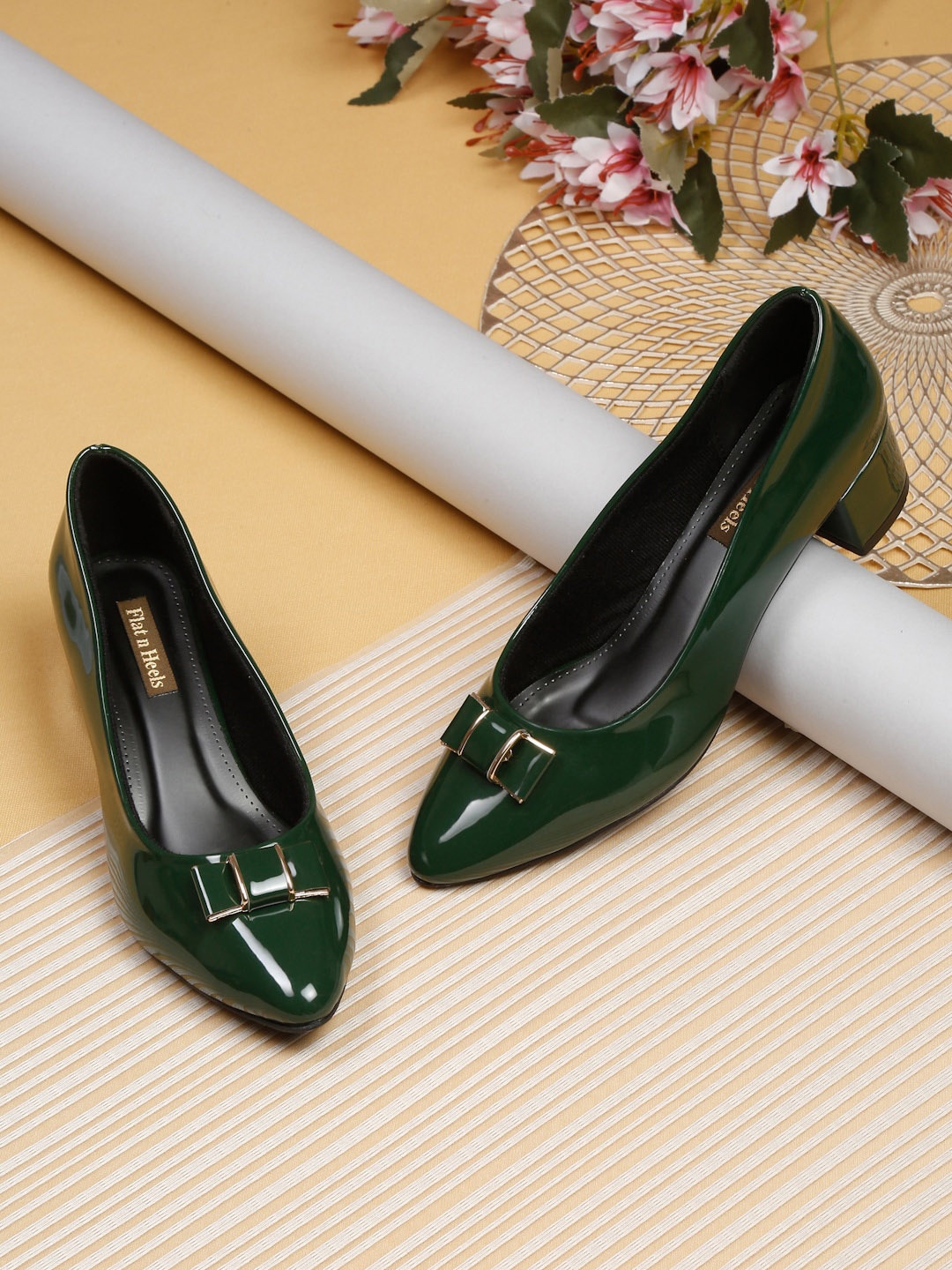 

Flat n Heels Bow Detail Pointed Toe Block Heel Pumps, Green
