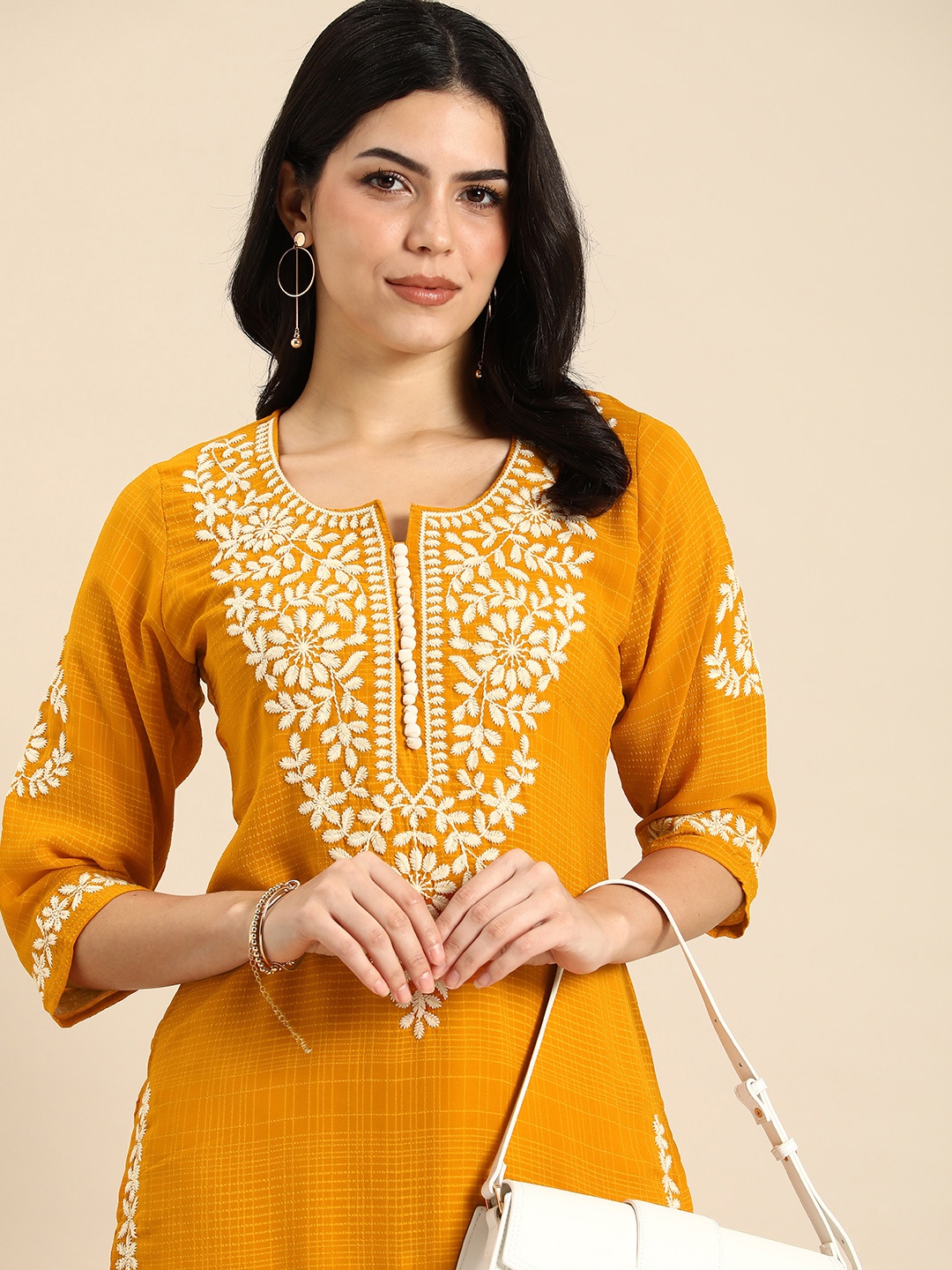 

Anouk Women Ethnic Motifs Embroidered Thread Work Kurta, Yellow