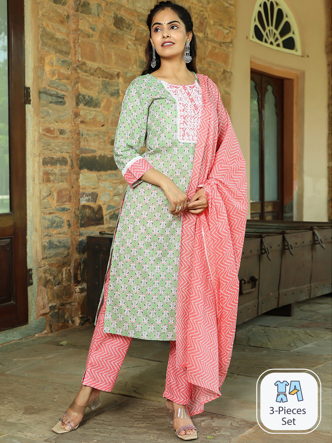 

misbis Ethnic Motifs Printed Thread Work Pure Cotton Kurta with Trousers & With Dupatta, Green
