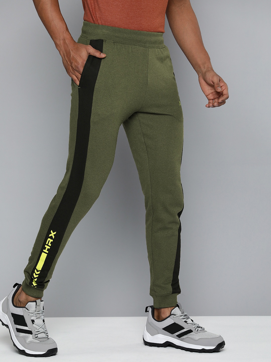 

HRX by Hrithik Roshan Men Typography Printed Joggers, Olive