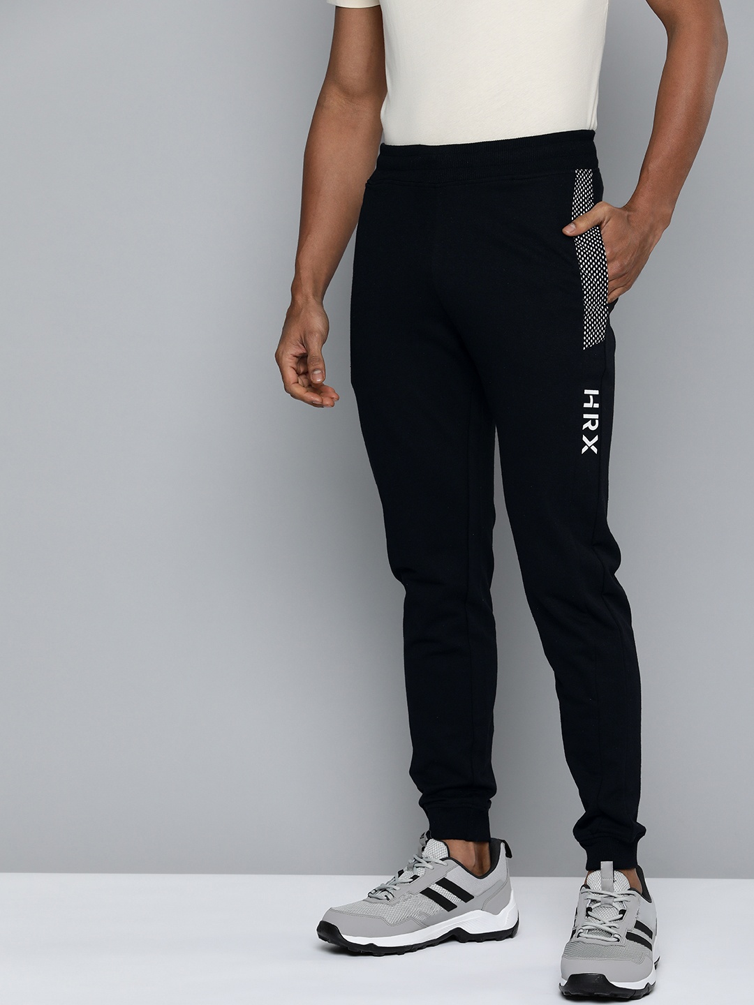 

HRX by Hrithik Roshan Men Lifestyle Brand Logo Printed Terry Joggers, Black