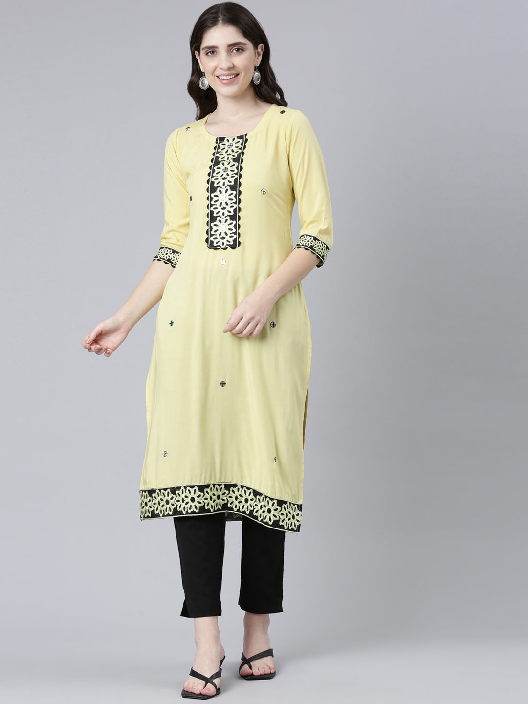 

Neerus Floral Embroidered Thread Work Straight Kurta, Yellow