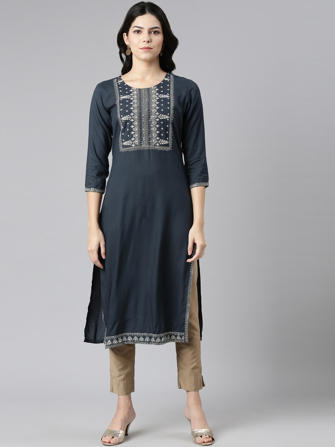 

Neerus Floral Yoke Design Sequinned Straight Kurta, Grey