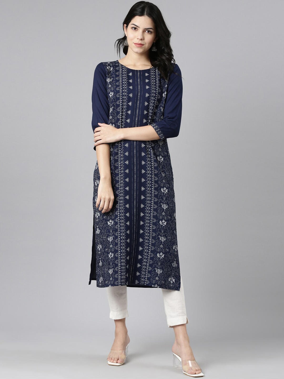 

Neerus Ethnic Motifs Printed Straight Kurta, Navy blue