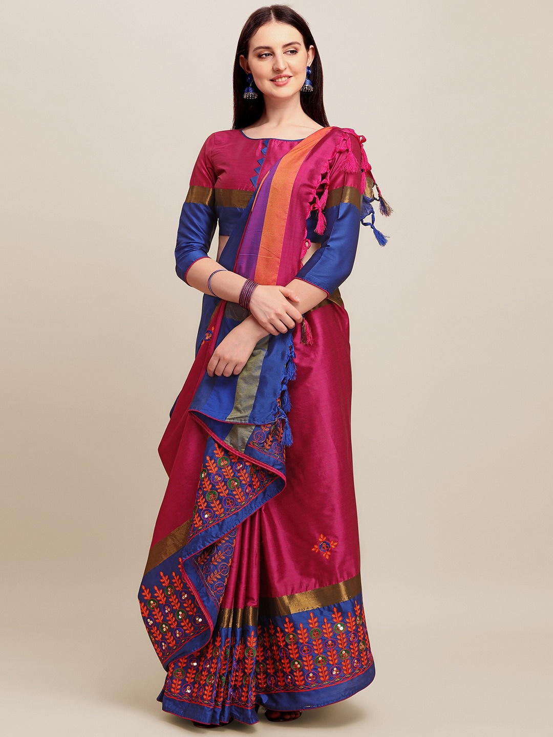 

Mitera Ethnic Motifs Embroidered Sequinned Silk Cotton Banarasi Saree, Pink