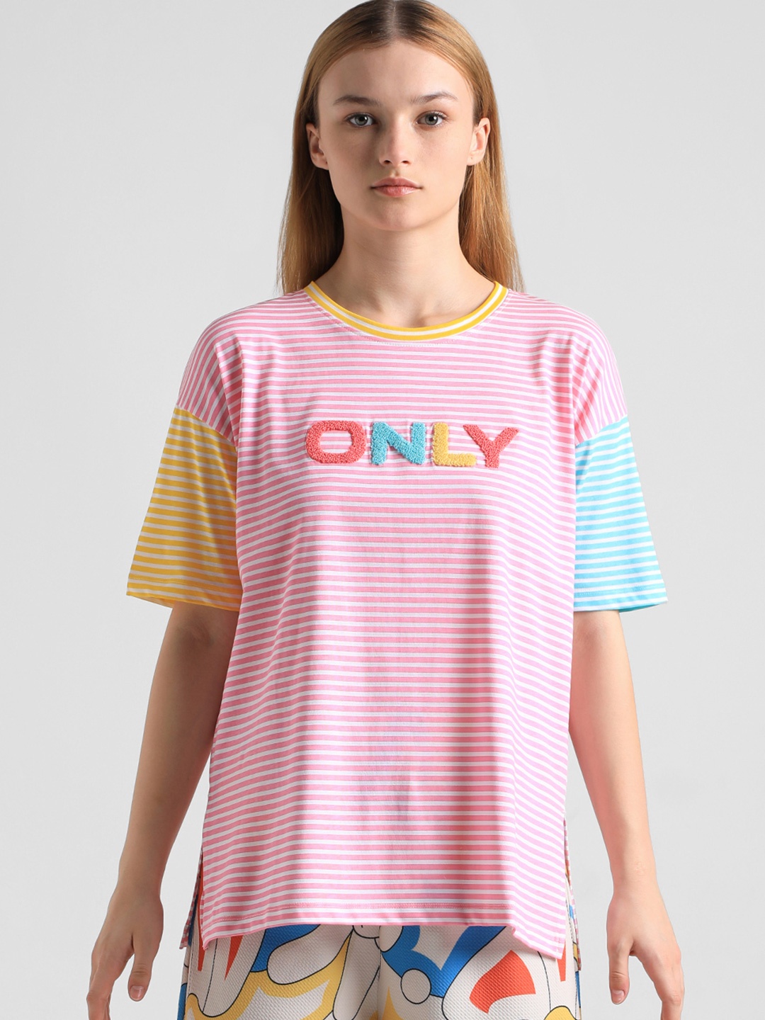 

ONLY Striped Applique T-shirt, Pink