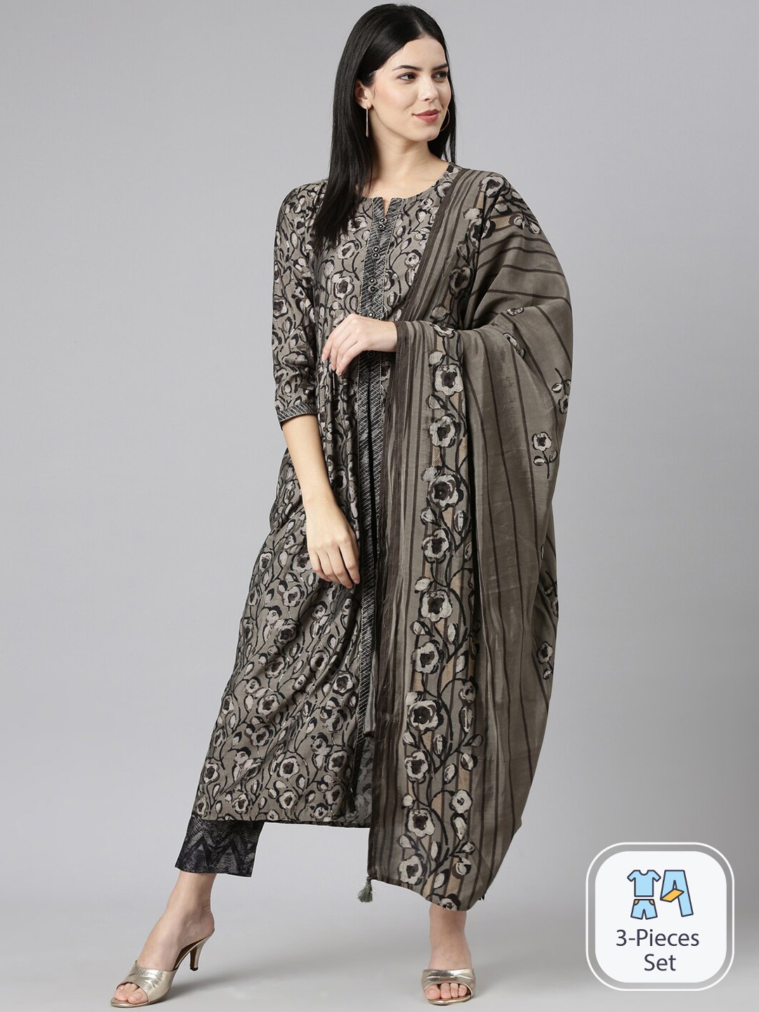 

Neerus Floral Printed Pleated Kurta with Trousers & With Dupatta, Grey