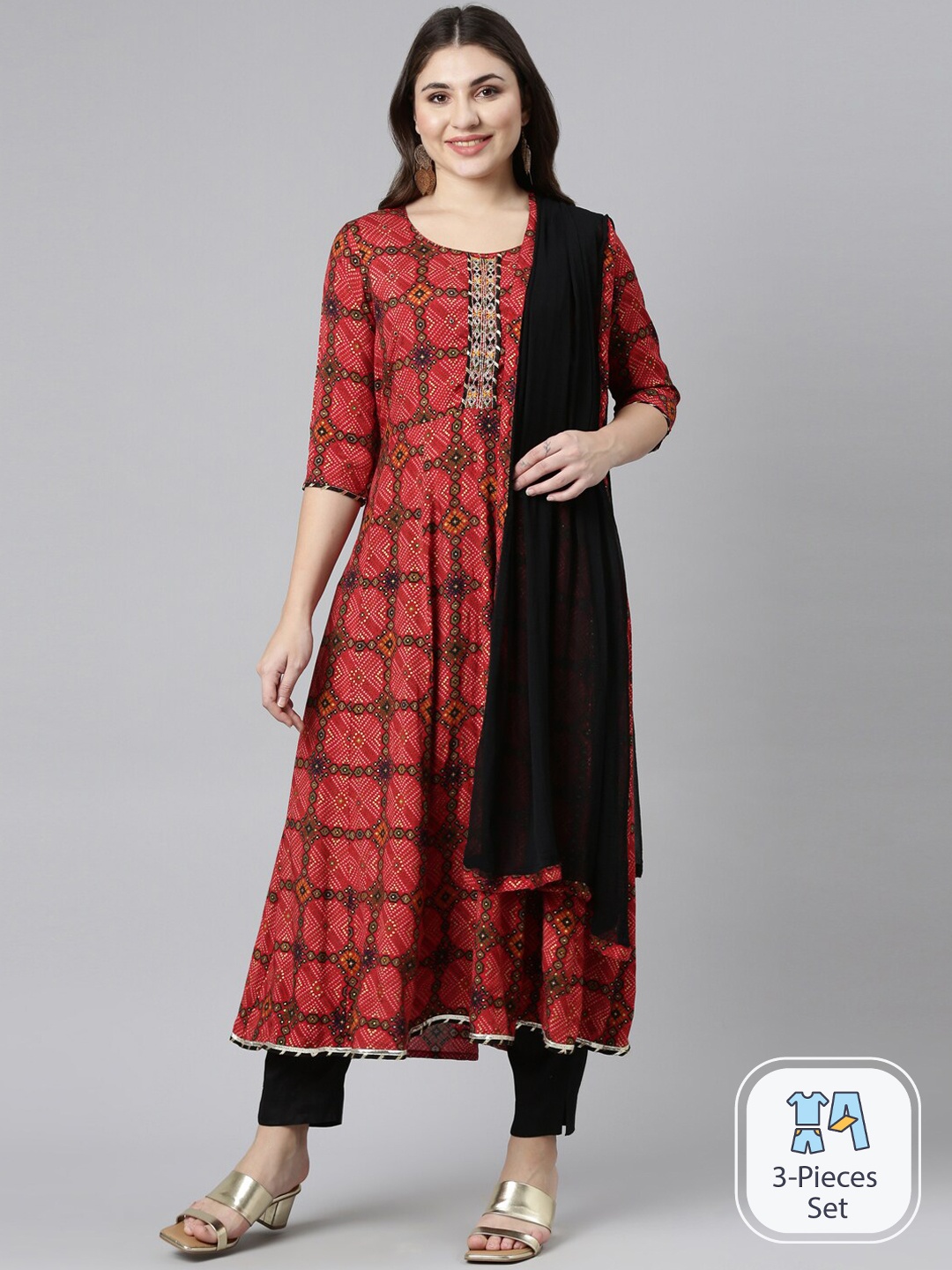 

Neerus Ethnic Motifs Printed Thread Work Anarkali Kurta with Trousers & With Dupatta, Red