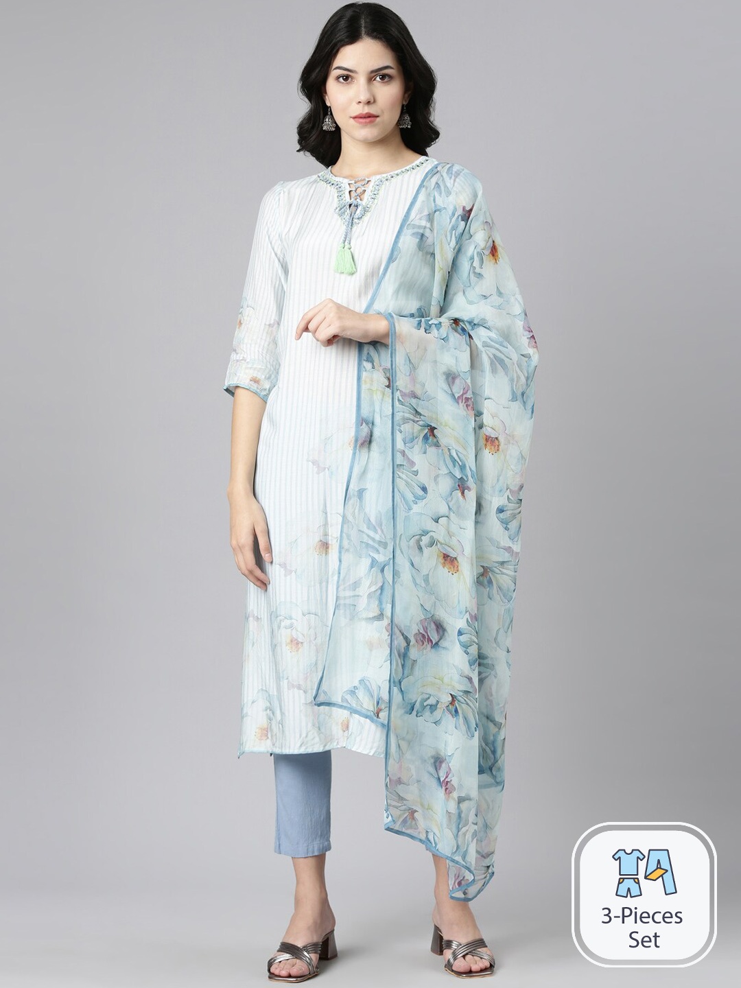 

Neerus Floral Printed Tie-Up Neck Three-Quarter Sleeves Kurta Set With Dupatta, White