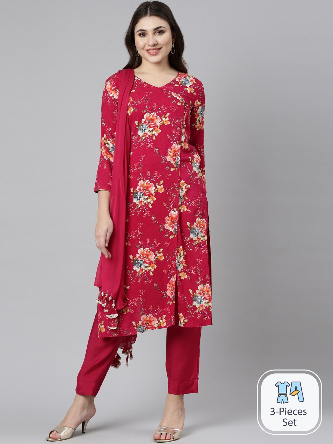 

Neerus Floral Printed Angrakha Kurta With Trousers & Dupatta, Magenta