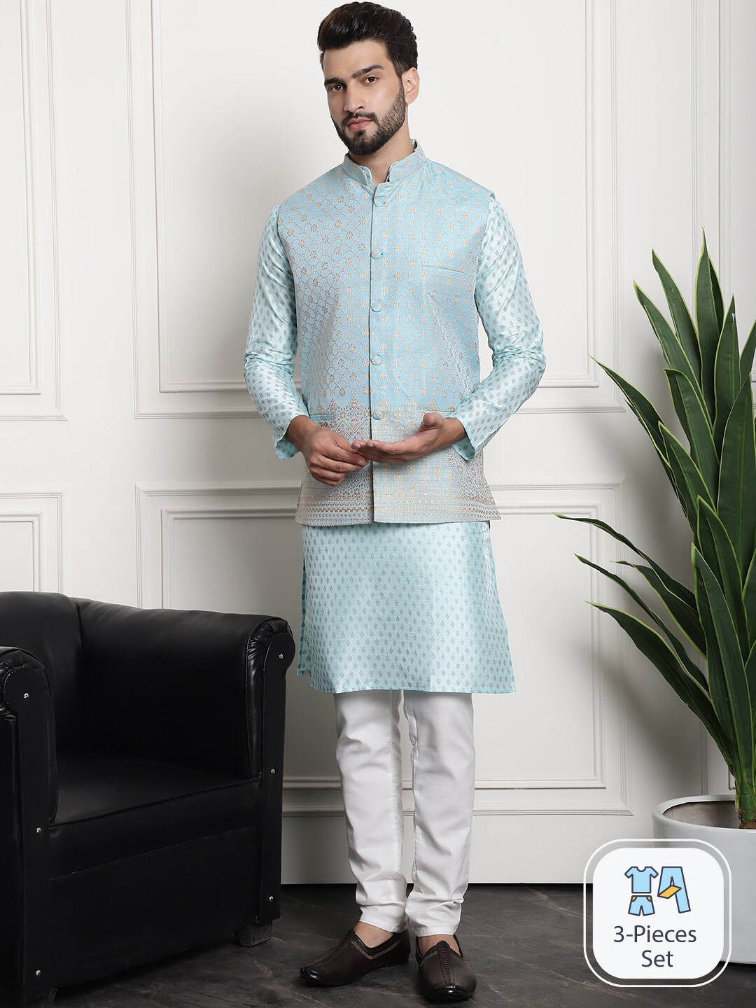 

SOJANYA Ethnic Motif Printed Regular Kurta & Churidar With Nehru Jacket, Blue